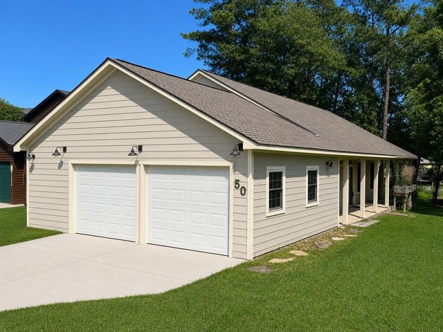 50 Hunters Creek Drive, Huntsville, TX 77340