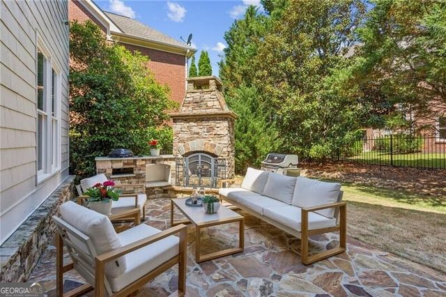 3061 Haynes Trail, Alpharetta, GA 30022