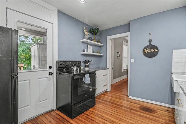 3009 Oak Street, Kansas City, MO 64108