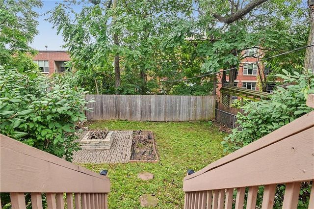 3009 Oak Street, Kansas City, MO 64108