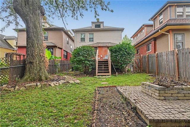 3009 Oak Street, Kansas City, MO 64108