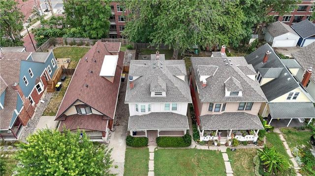 3009 Oak Street, Kansas City, MO 64108