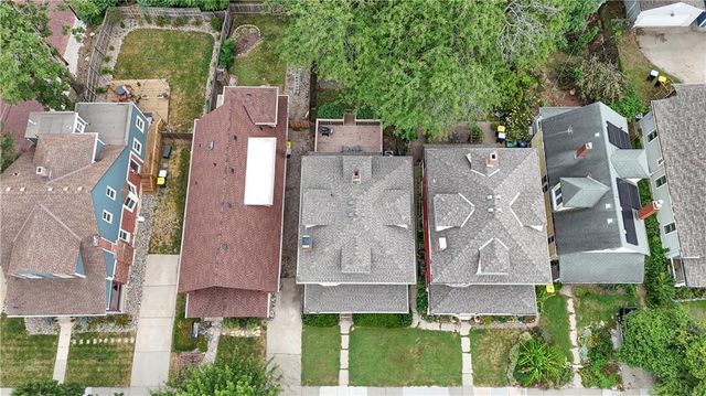 3009 Oak Street, Kansas City, MO 64108