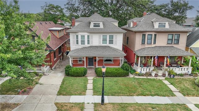 3009 Oak Street, Kansas City, MO 64108