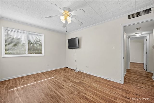920 Beau Drive 112, Des Plaines, IL 60016