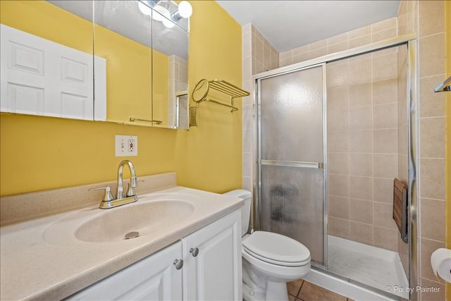 920 Beau Drive 112, Des Plaines, IL 60016
