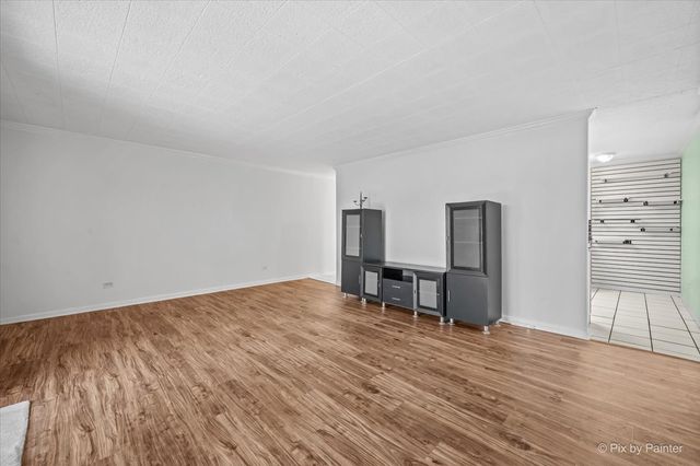 920 Beau Drive 112, Des Plaines, IL 60016
