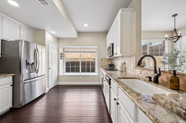 9028 Clearhurst Drive, Dallas, TX 75238