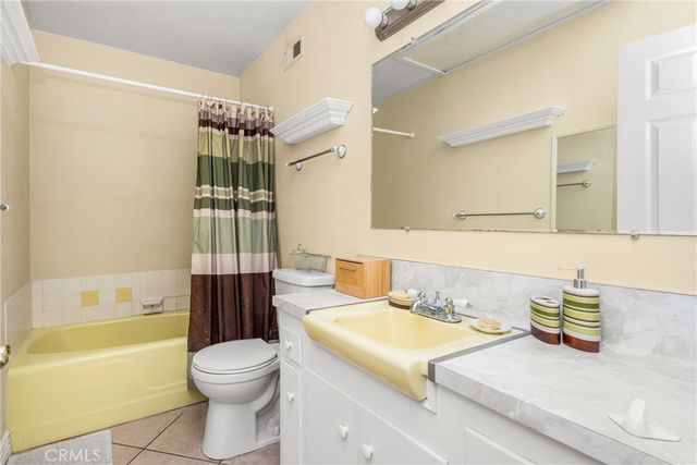3046 W Coolidge, Anaheim, CA 92801