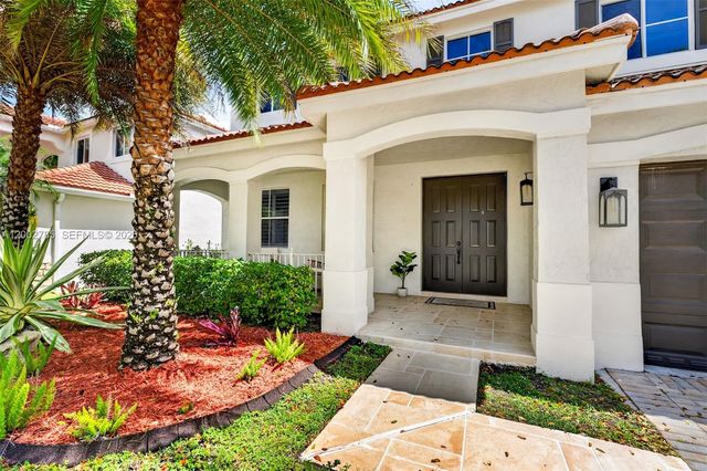 1142 Croton Ct, Weston, FL 33327