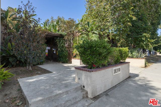 18350 Hatteras Street 248, Tarzana (los Angeles), CA 91356