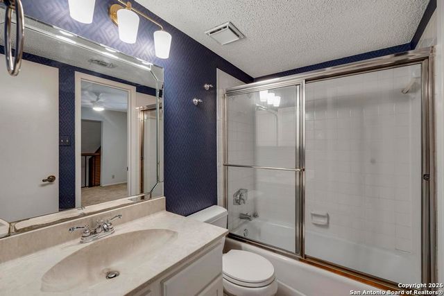 102 Caleta, San Antonio, TX 78232