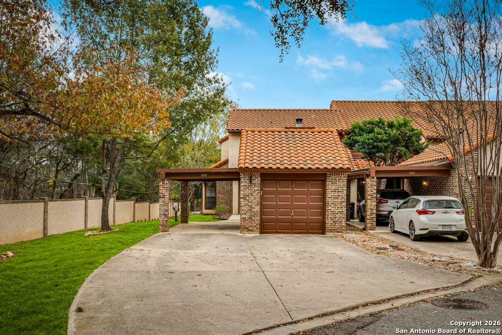 102 Caleta, San Antonio, TX 78232