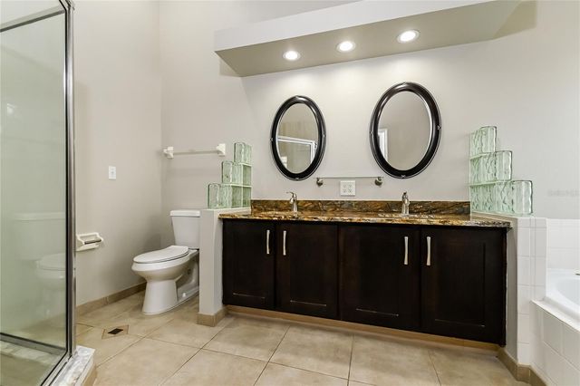 1914 CITRUS ORCHARD WAY, Valrico, FL 33594
