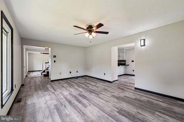 7945 ANDORICK DR, Severn, MD 21144