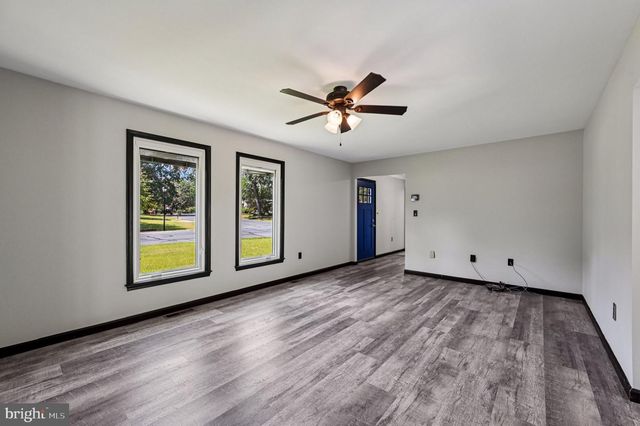 7945 ANDORICK DR, Severn, MD 21144
