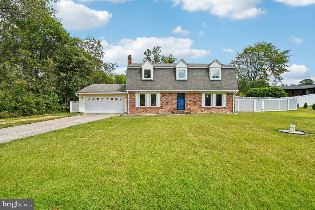 7945 ANDORICK DR, Severn, MD 21144
