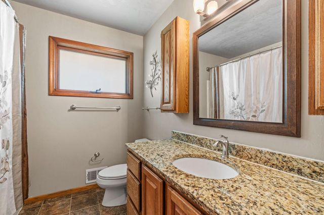 1870 7th Street NW, New Brighton, MN 55112