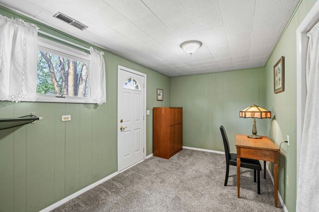 1870 7th Street NW, New Brighton, MN 55112