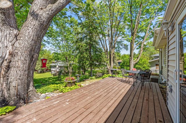 1870 7th Street NW, New Brighton, MN 55112