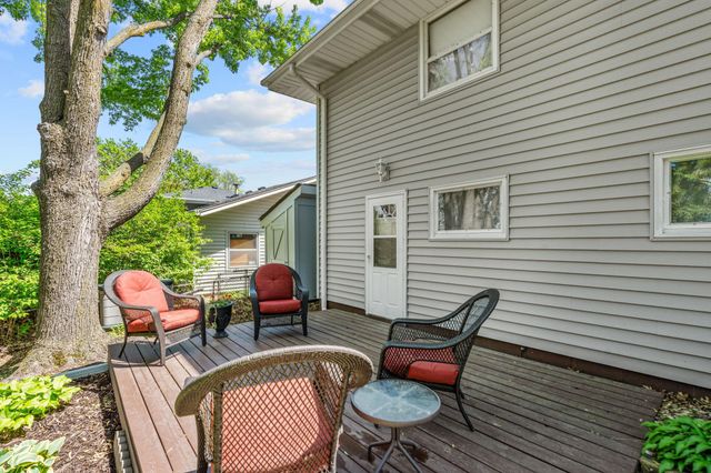 1870 7th Street NW, New Brighton, MN 55112