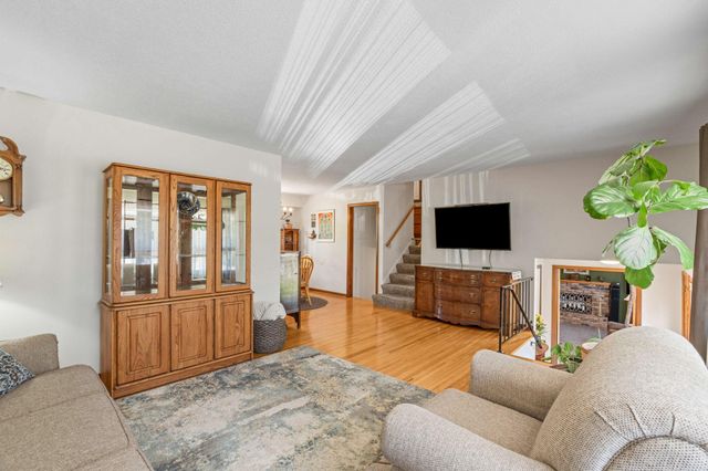 1870 7th Street NW, New Brighton, MN 55112