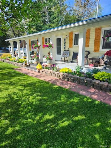 82 Park Lane Drive, Whittemore, MI 48770