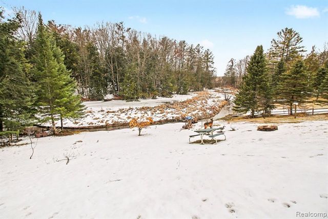 82 Park Lane Drive, Whittemore, MI 48770