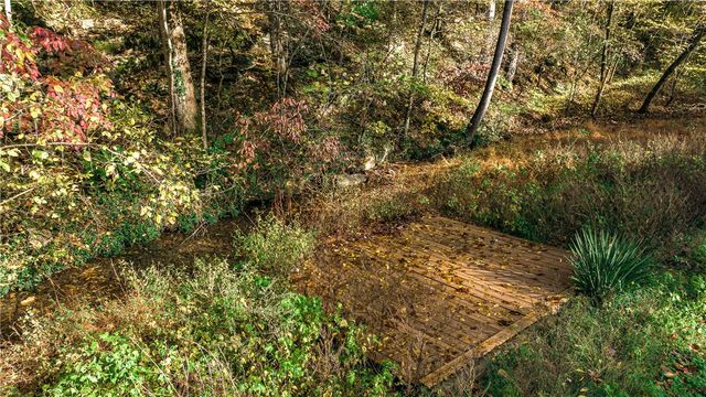 8442 E McNelly Road, Bentonville, AR 72712