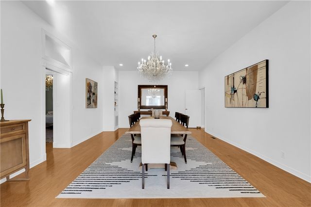 8442 E McNelly Road, Bentonville, AR 72712