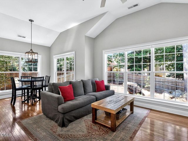 3712 Amberwine Lane, Wake Forest, NC 27587