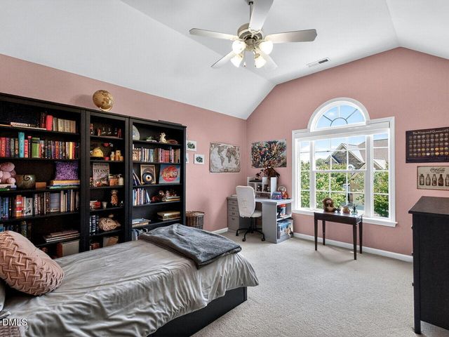 3712 Amberwine Lane, Wake Forest, NC 27587