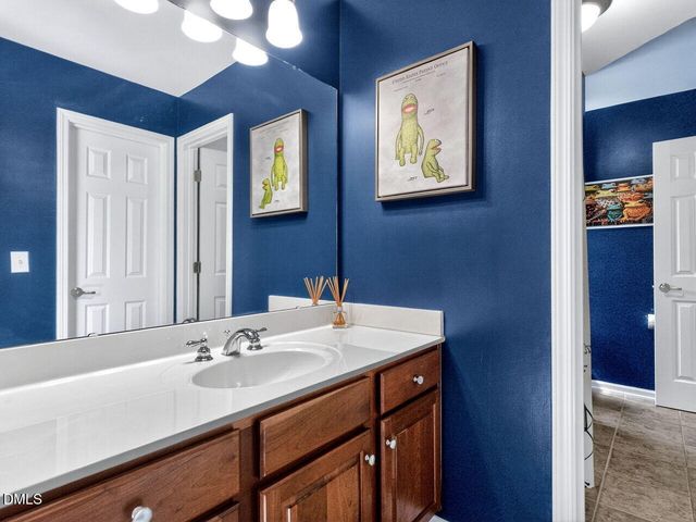 3712 Amberwine Lane, Wake Forest, NC 27587