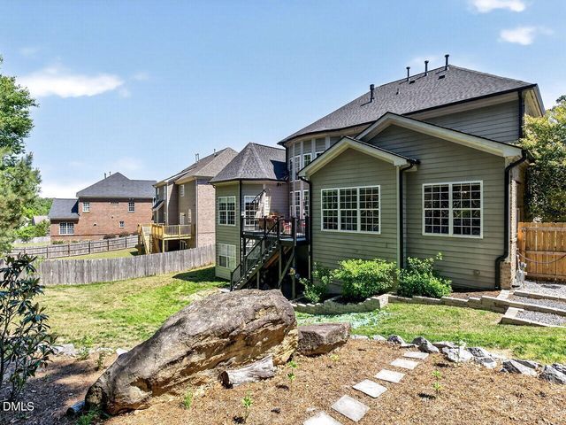 3712 Amberwine Lane, Wake Forest, NC 27587