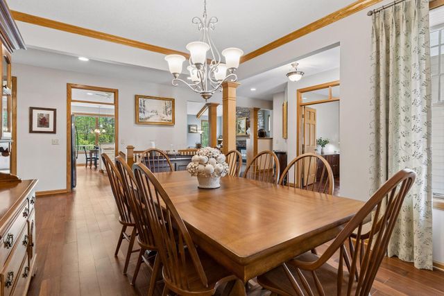 9755 Wedgewood Circle, Woodbury, MN 55125