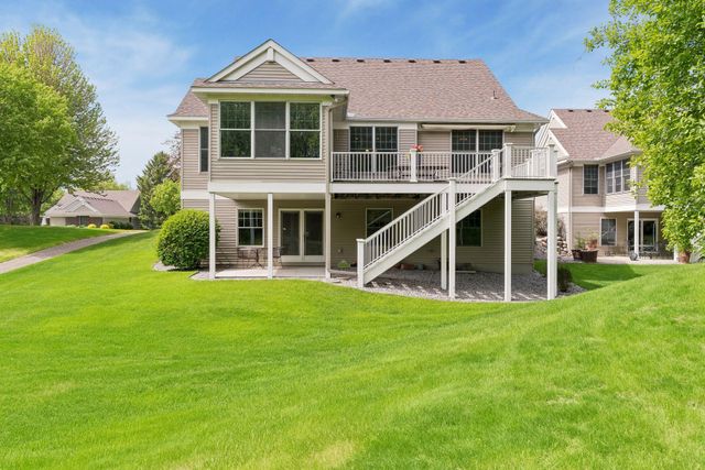 9755 Wedgewood Circle, Woodbury, MN 55125