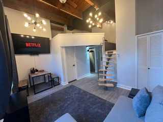 24 Norman 110, Salem, MA 01970