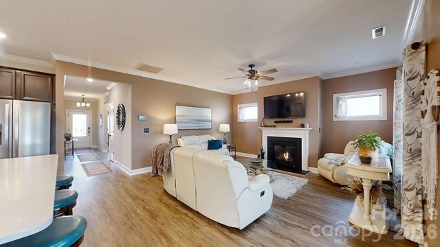 1818 Lotus Lane, Denver, NC 28037