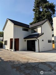 4525 S Orcas Street, Seattle, WA 98118