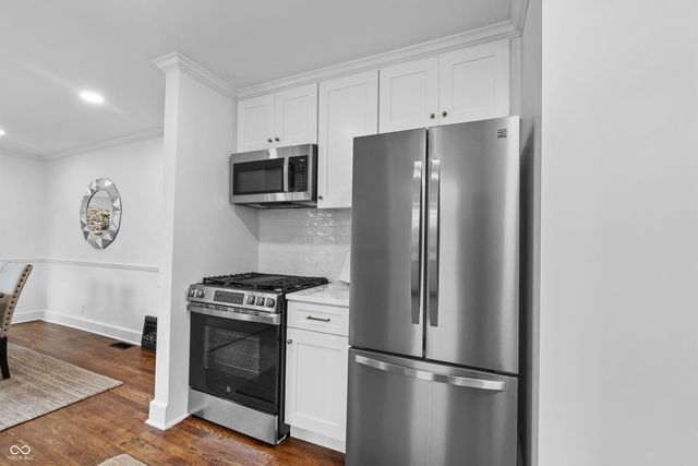 6103 Indianola Avenue, Indianapolis, IN 46220