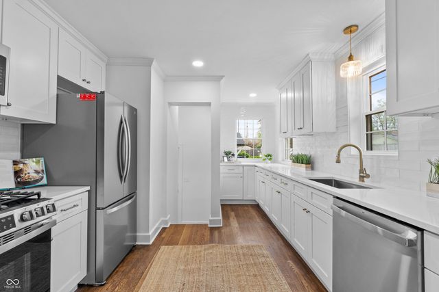 6103 Indianola Avenue, Indianapolis, IN 46220