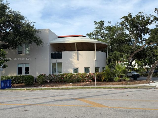 5960 NE 5th Ct 2, Miami, FL 33137