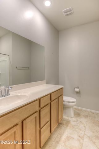 8804 E Stone Meadow Circle, Tucson, AZ 85730