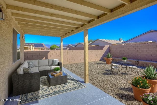 8804 E Stone Meadow Circle, Tucson, AZ 85730