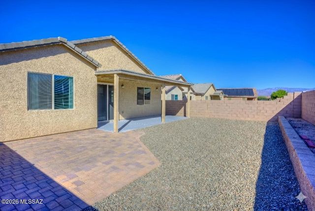 8804 E Stone Meadow Circle, Tucson, AZ 85730