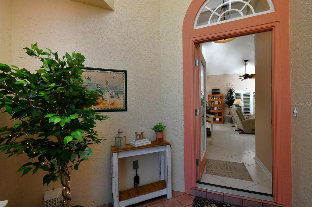 Image 4 of property listing at 1204 ISLAMORADA BOULEVARD, Punta Gorda, FL 33955