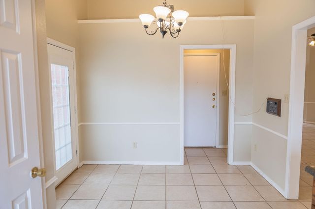 2120 93rd Street, Lubbock, TX 79423