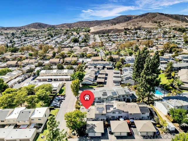 10604 Queen Jessica Ln., Santee, CA 92071