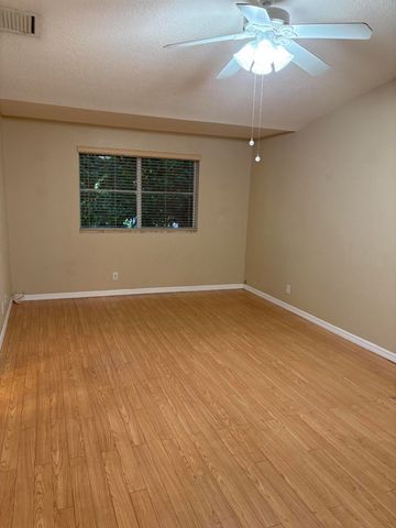 11429 NW 34th Place, Sunrise, FL 33323