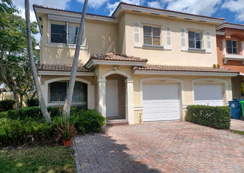 11429 NW 34th Place, Sunrise, FL 33323